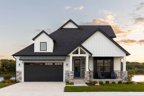 Best Chimney Flashing Repair  in North Sarasota, FL